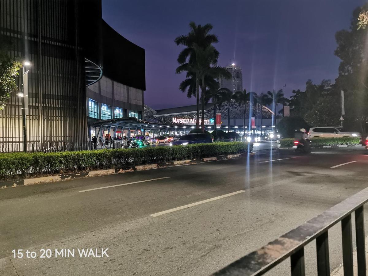 Caleze Avant At The Bgc *