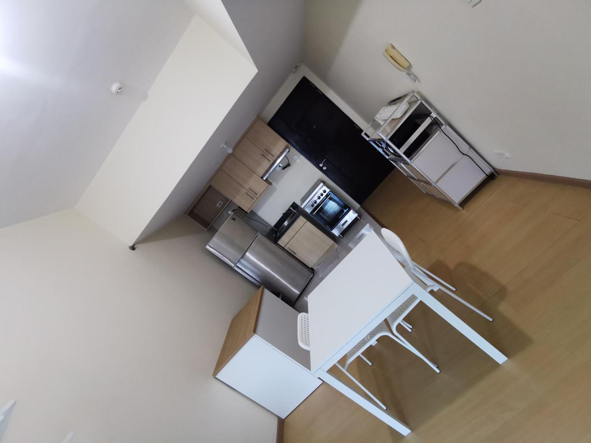 Caleze Avant At The Bgc Apartment
